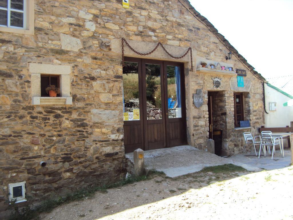 Villa Casa De Lucas Fonfría Exterior foto